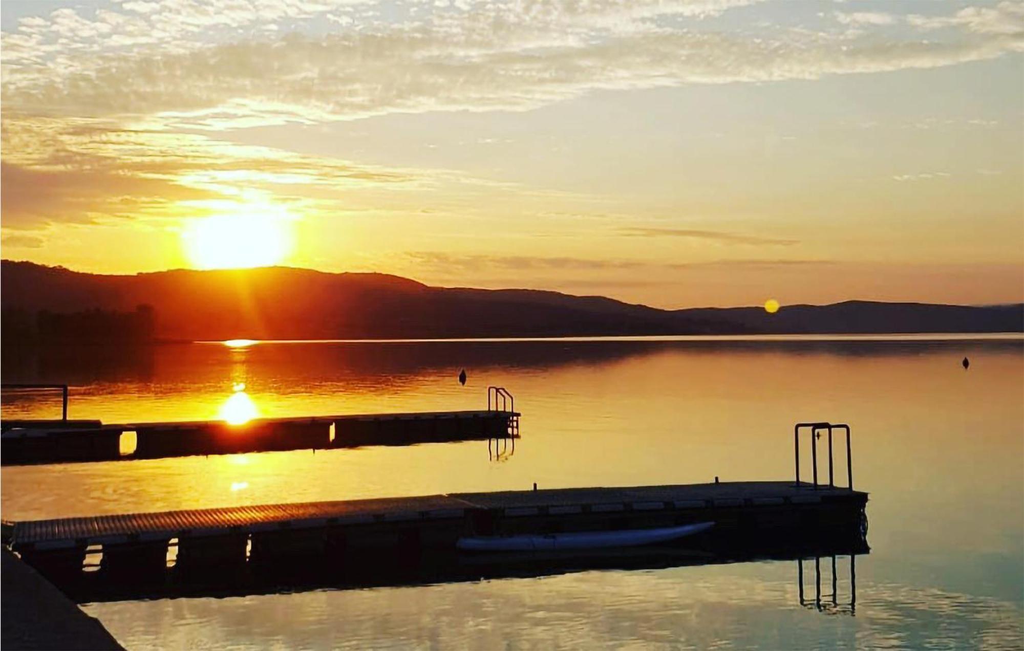 Gorgeous Stacaravan In Tuoro Sul Trasimeno Villa Eksteriør billede